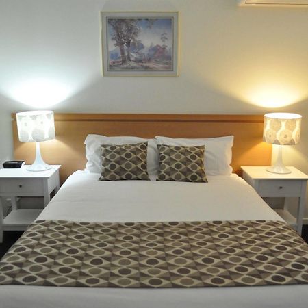 Albury Burvale Motor Inn Ngoại thất bức ảnh