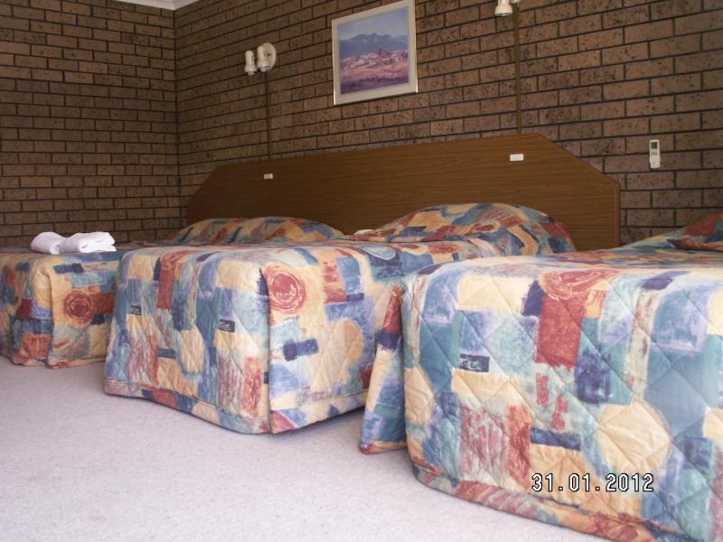 Albury Burvale Motor Inn Ngoại thất bức ảnh