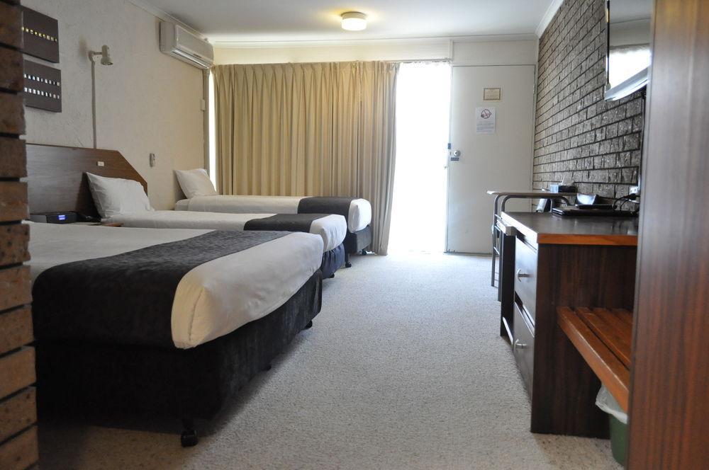 Albury Burvale Motor Inn Ngoại thất bức ảnh