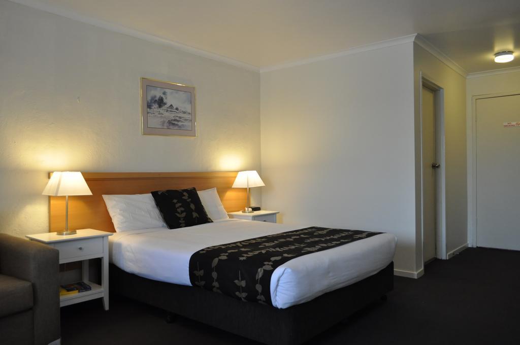 Albury Burvale Motor Inn Ngoại thất bức ảnh