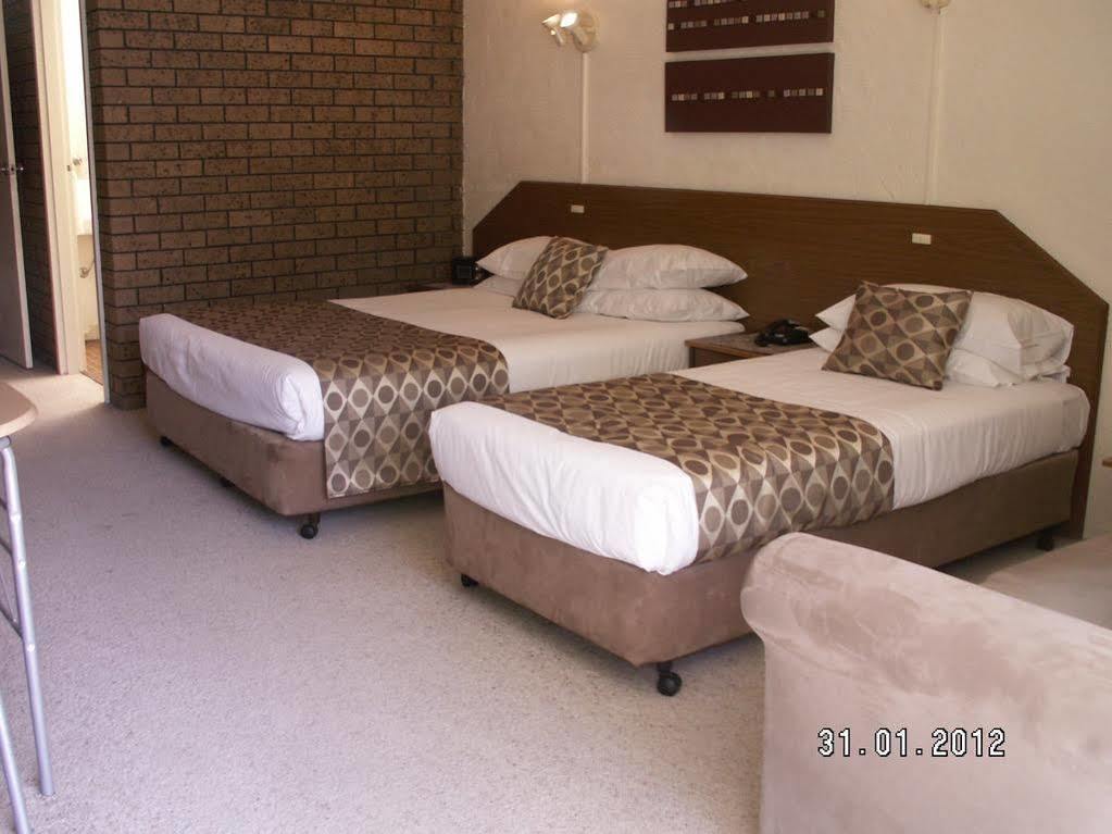 Albury Burvale Motor Inn Ngoại thất bức ảnh