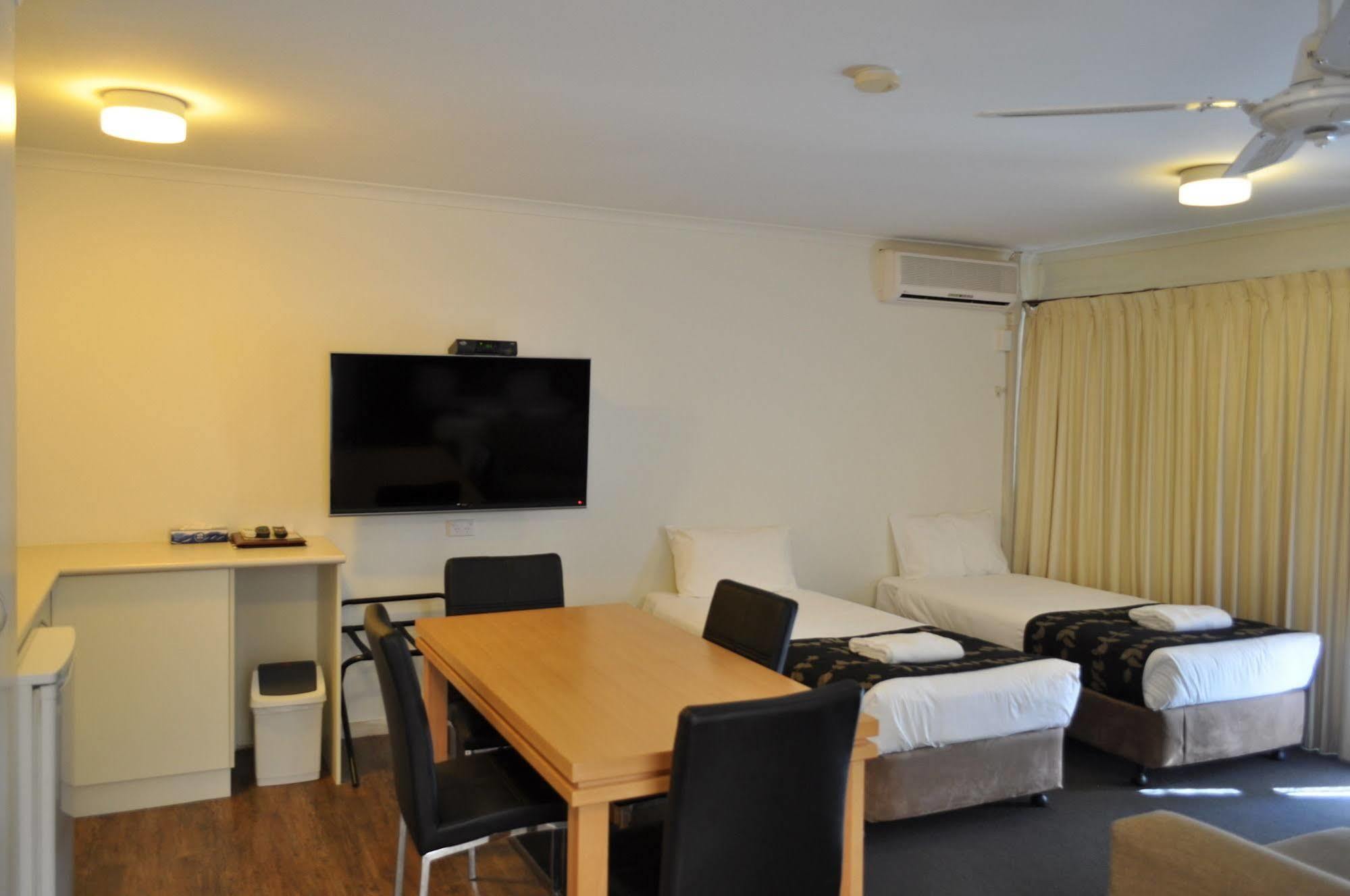 Albury Burvale Motor Inn Ngoại thất bức ảnh