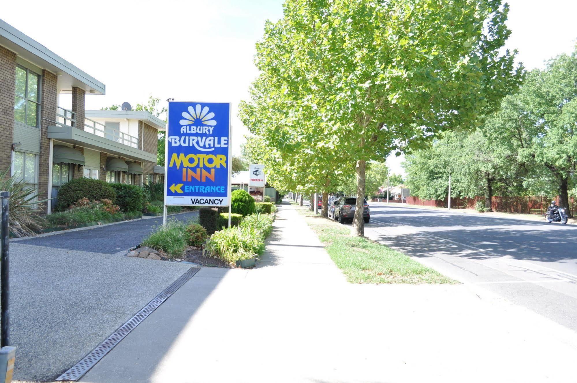 Albury Burvale Motor Inn Ngoại thất bức ảnh